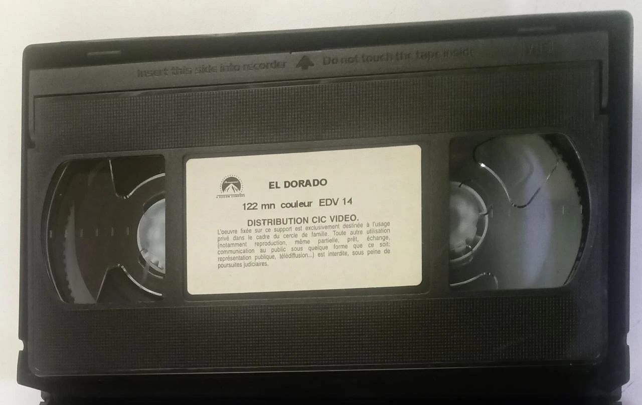 El Dorado John Wayne y Robert Mitchum en VHS – photo 3